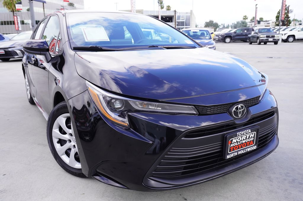 Certified 2024 Toyota Corolla LE image 2