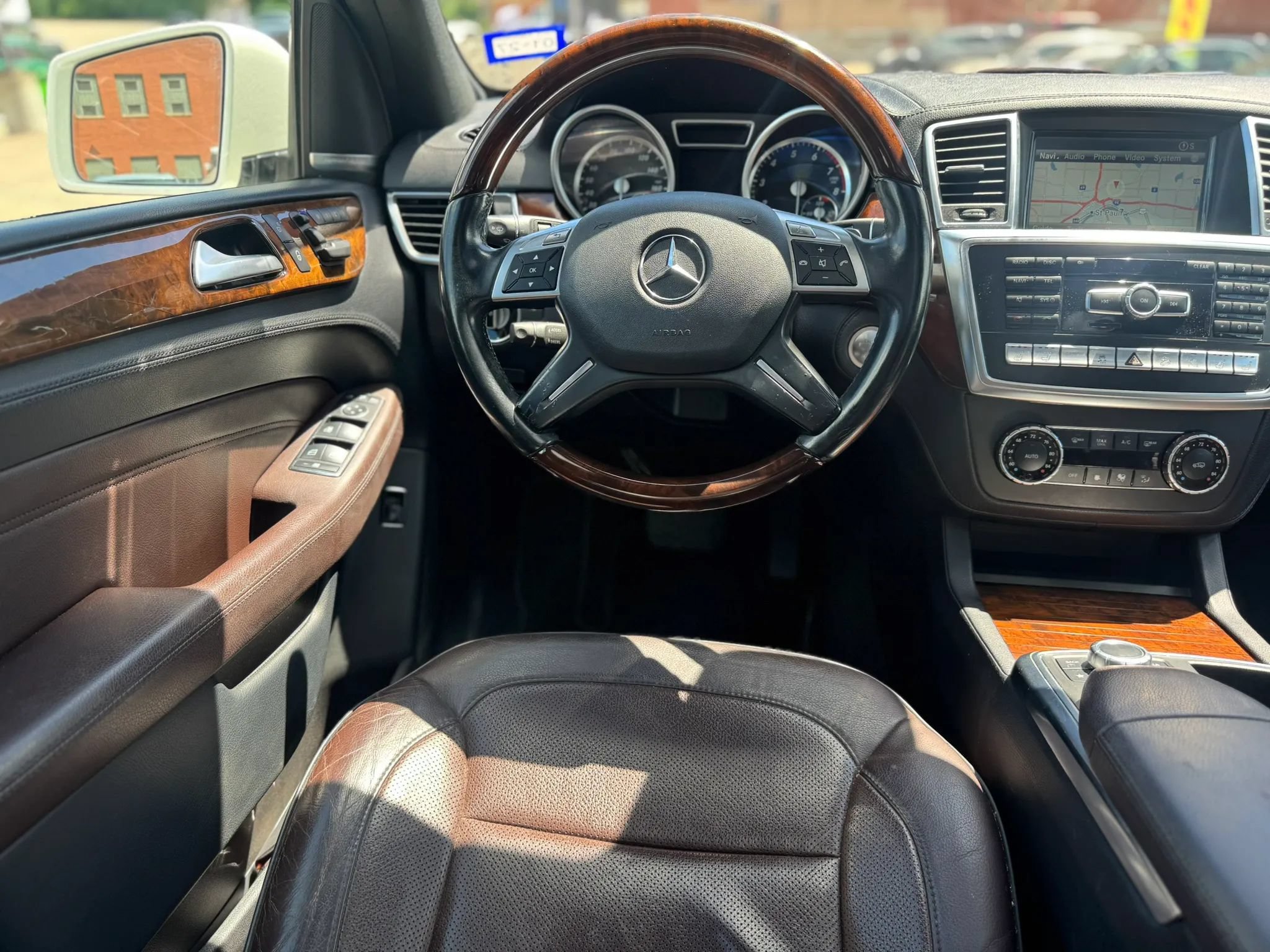 Used 2014 Mercedes-Benz ML 550 4MATIC image 17