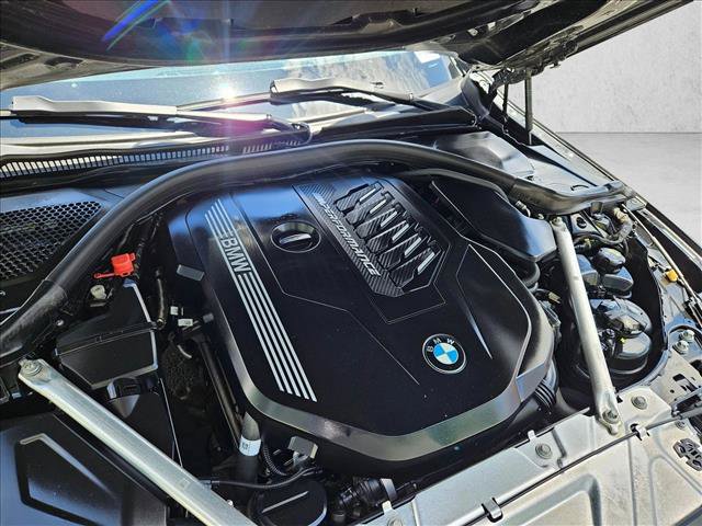 Used 2022 BMW M440i Convertible w/ Shadowloine Package RWD image 23
