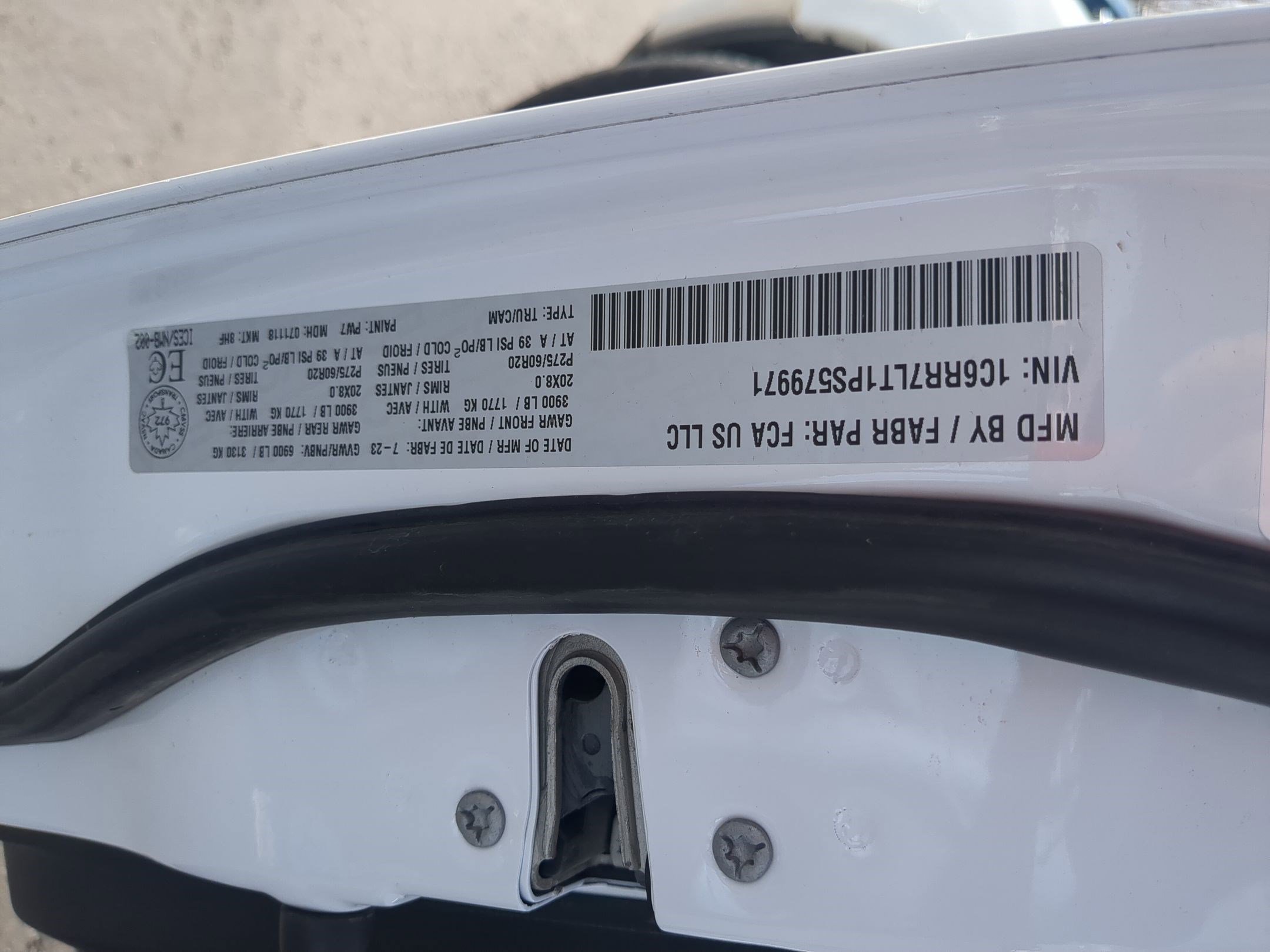 Used 2023 RAM 1500 Classic SLT image 34