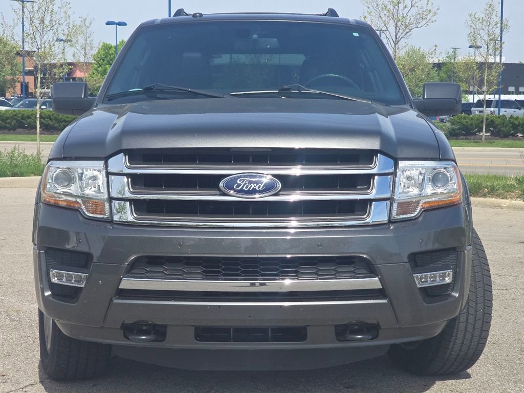 Used 2016 Ford Expedition Limited w/ Equipment Group 301A AWD/4WD image 12
