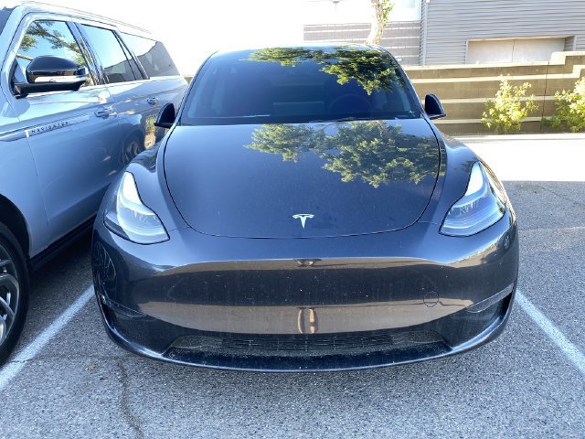 Used 2025 Tesla Model Y Long Range RWD image 7