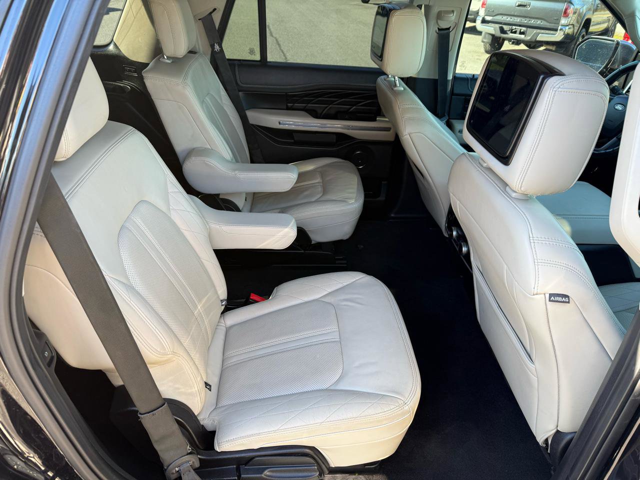Used 2019 Ford Expedition Platinum image 23