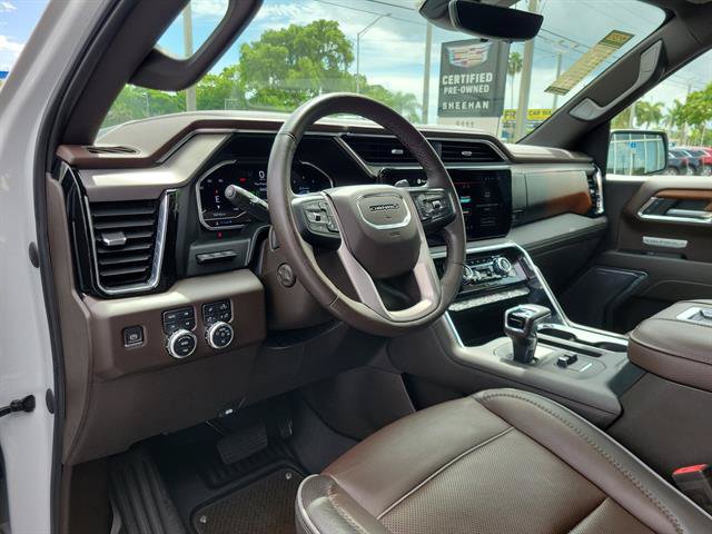 Used 2022 GMC Sierra 1500 Denali w/ Denali Reserve Package AWD/4WD image 43