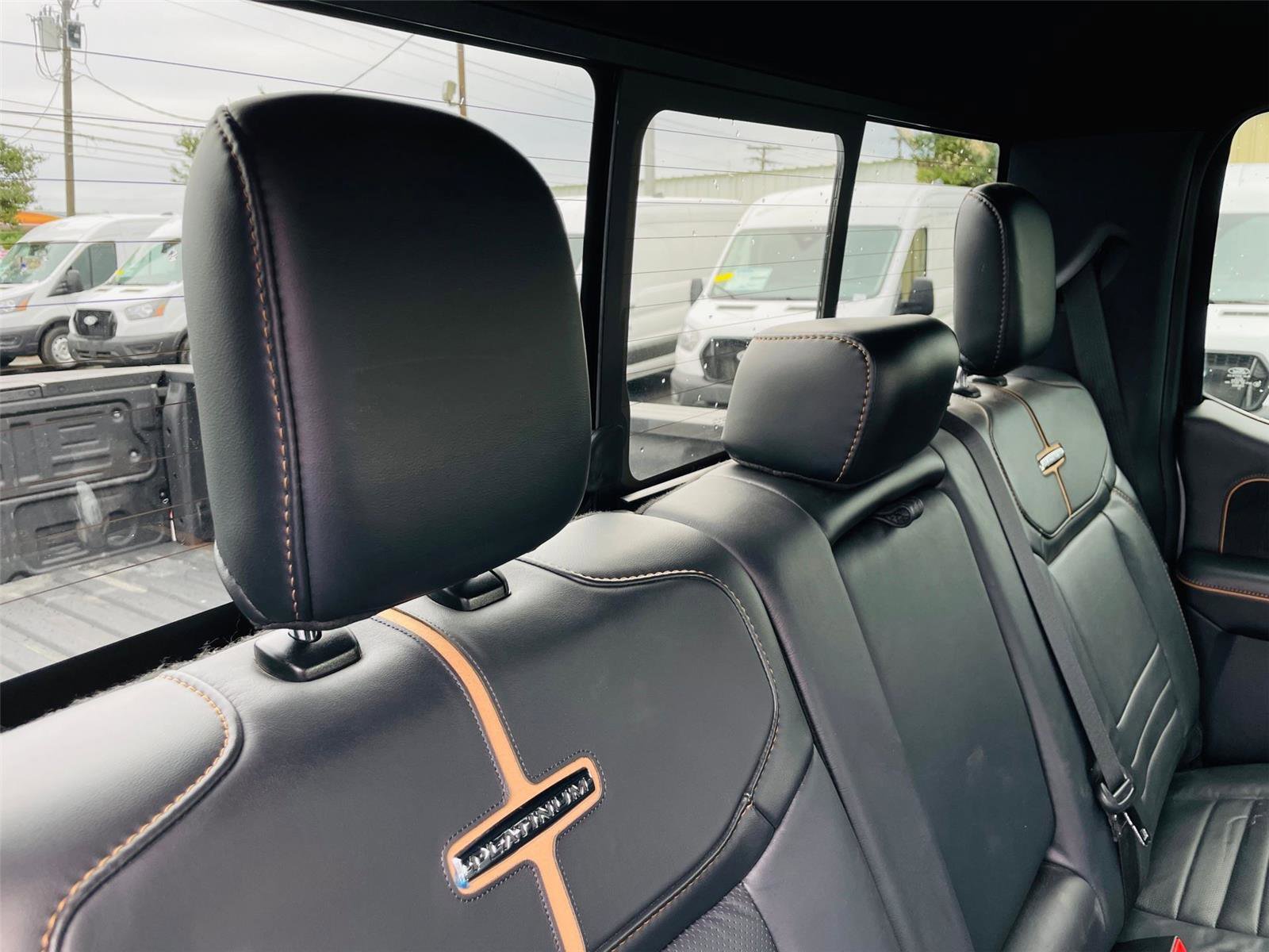 Used 2023 Ford F350 Platinum AWD/4WD image 28