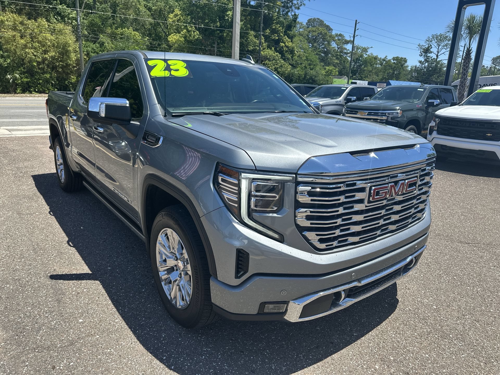 Used 2023 GMC Sierra 1500 Denali AWD/4WD image 10