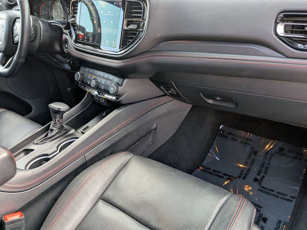 Used 2025 Dodge Durango GT image 34