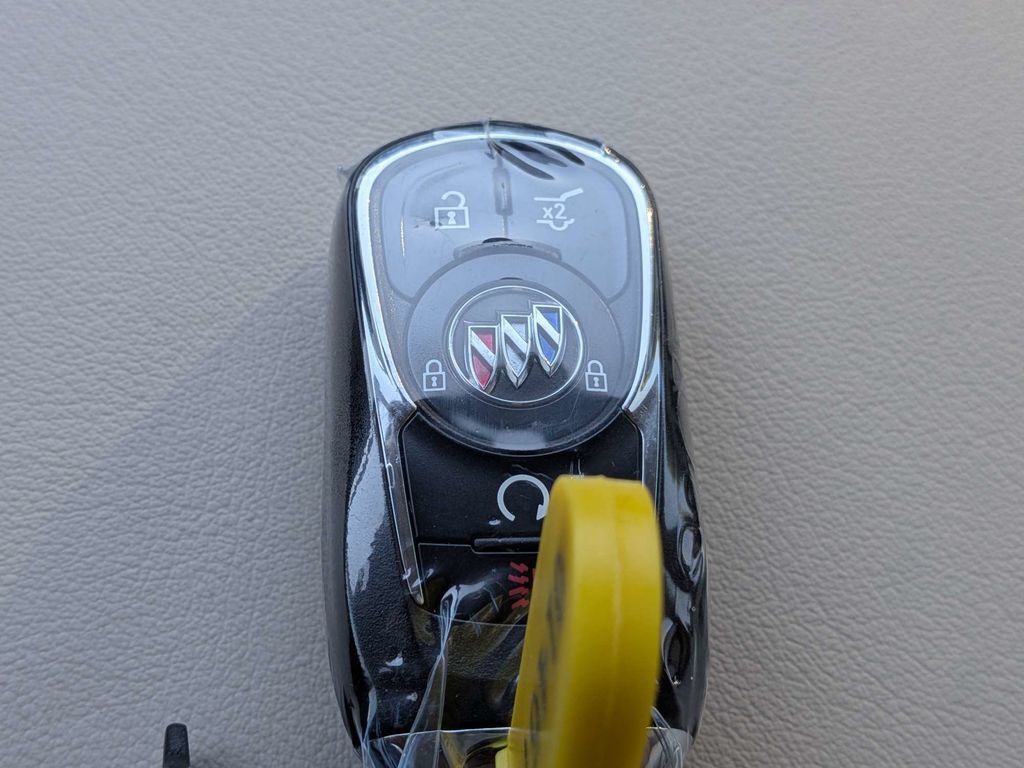 Used 2023 Buick Enclave Essence w/ Experience Buick Package FWD image 31