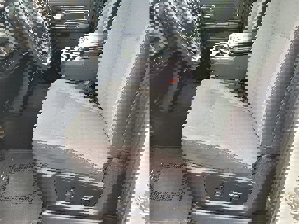 Used 2024 RAM 2500 Big Horn image 13