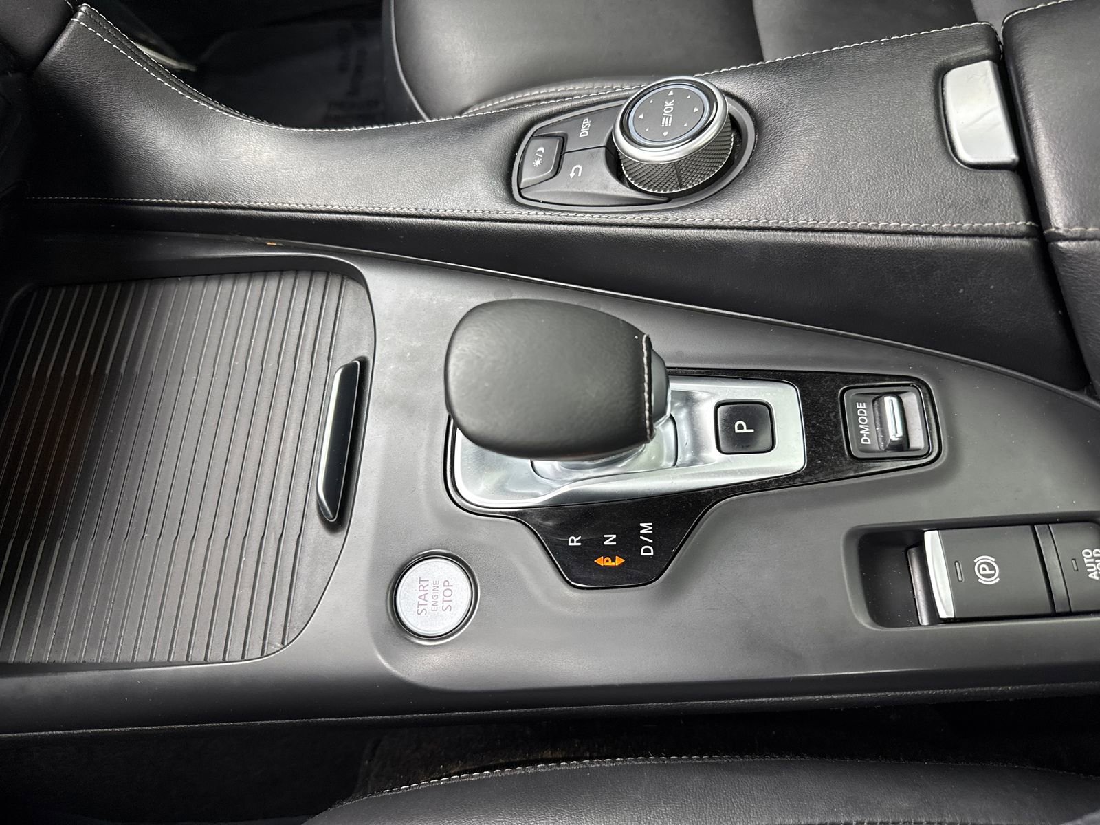 Used 2021 INFINITI QX50 Luxe w/ Appearance Package FWD image 43