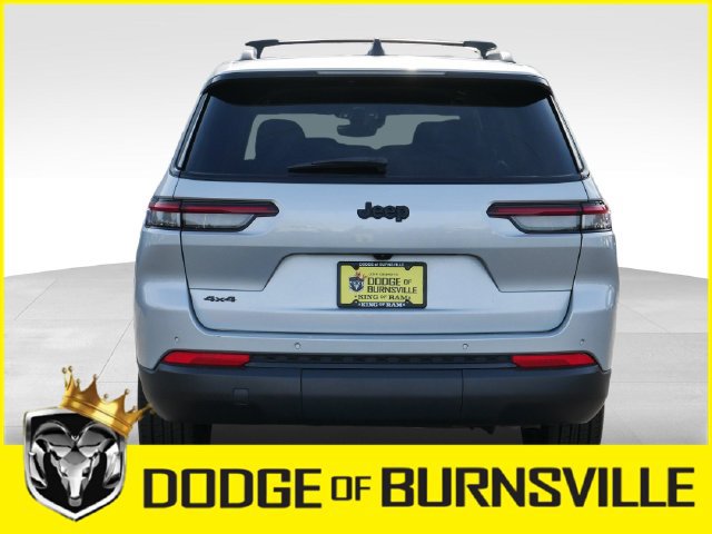 Used 2024 Jeep Grand Cherokee L Laredo AWD/4WD image 8