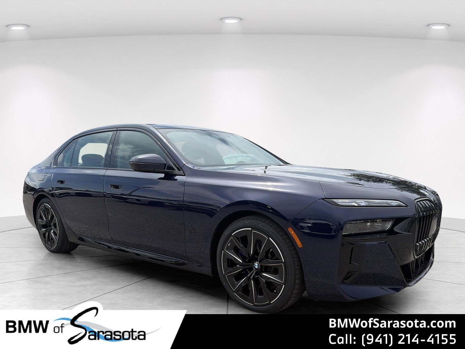 New 2026 BMW 740i xDrive w/ Executive Package