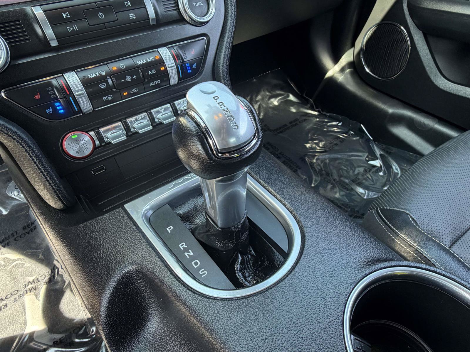 Used 2020 Ford Mustang Premium RWD image 11
