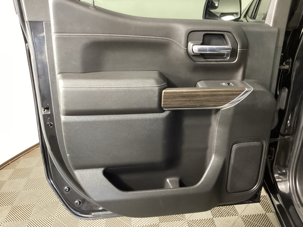 Used 2021 Chevrolet Silverado 1500 LT Trail Boss w/ Bed Protection Package AWD/4WD image 13
