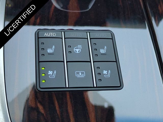 Certified 2023 Lexus LS 500 w/ Interior Upgrade Package RWD image 21
