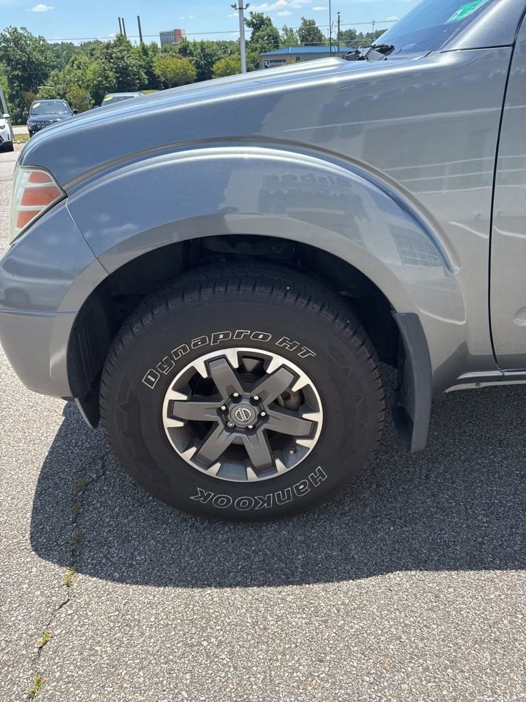 Used 2016 Nissan Frontier PRO-4X w/ Pro-4x Luxury Package AWD/4WD image 2