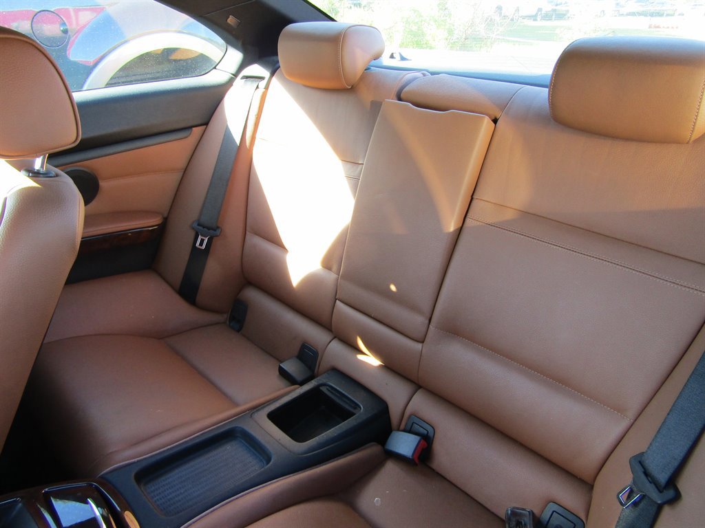 Used 2012 BMW 335i xDrive Coupe image 5