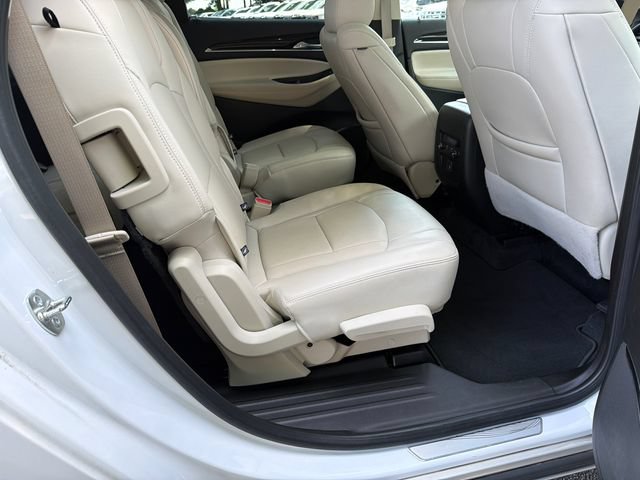 Used 2024 Buick Enclave Essence w/ Experience Buick Package FWD image 15