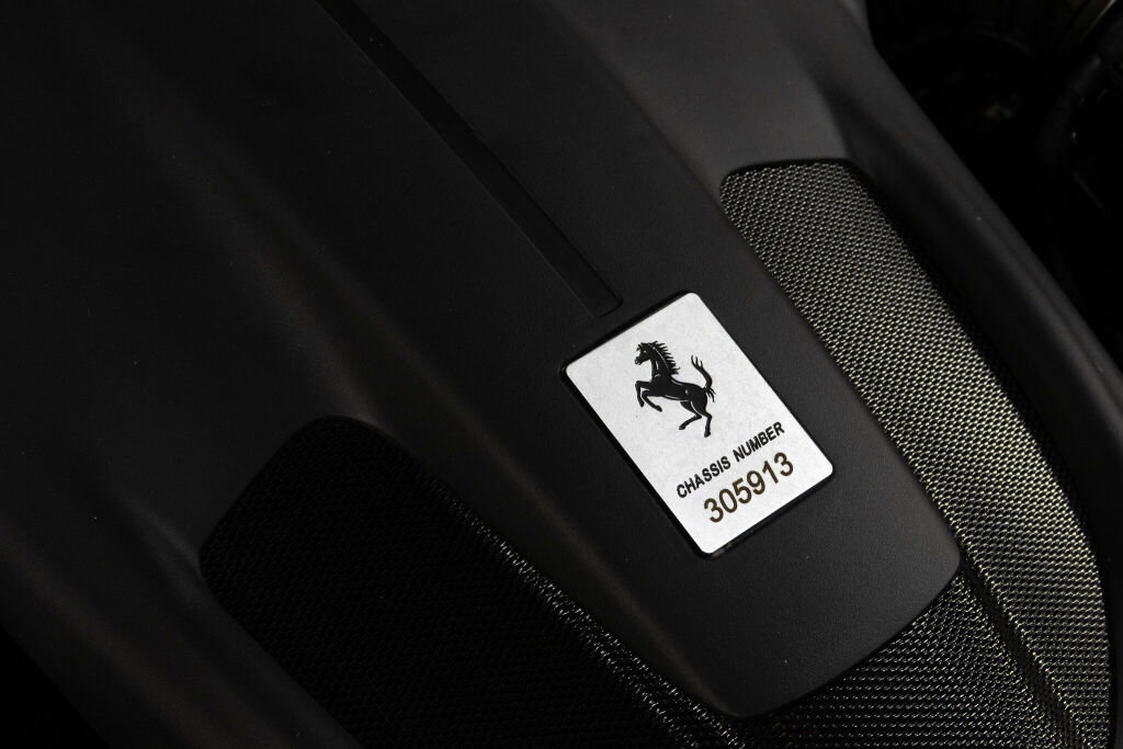 Used 2024 Ferrari Roma RWD image 21