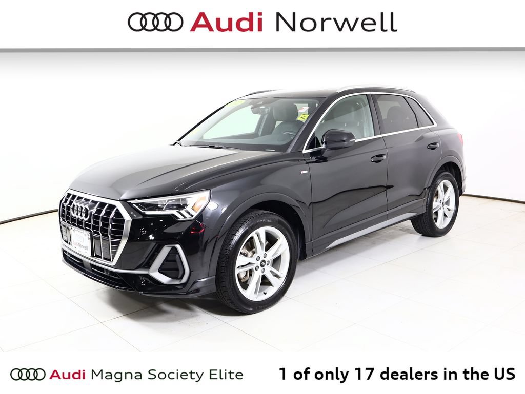 Certified 2022 Audi Q3 2.0T Premium Plus w/ Premium Plus Package AWD/4WD image 11