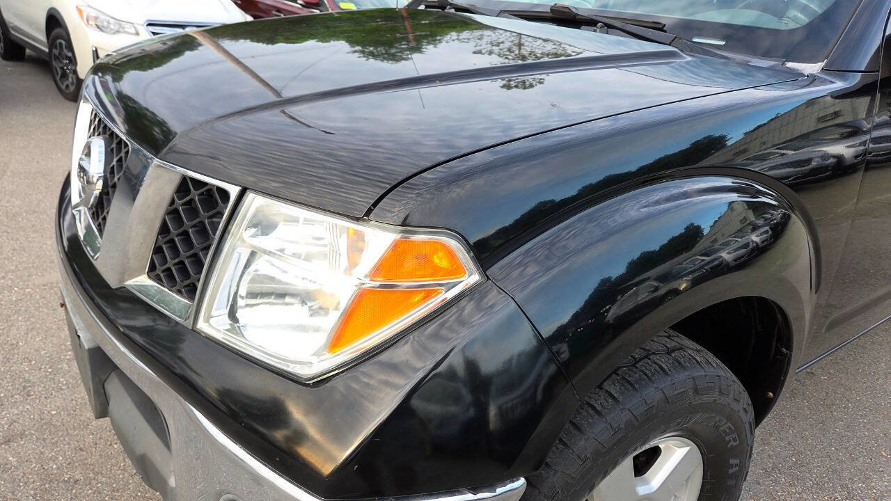 Used 2008 Nissan Frontier SE w/ SE Value Truck Pkg AWD/4WD image 20