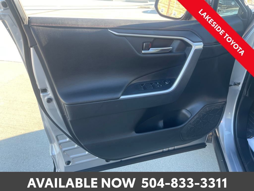 Used 2022 Toyota RAV4 XSE image 21