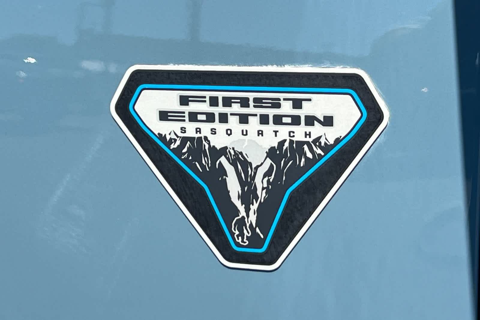 Used 2021 Ford Bronco First Edition AWD/4WD image 28