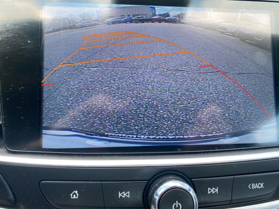 Used 2017 Buick LaCrosse Premium image 22