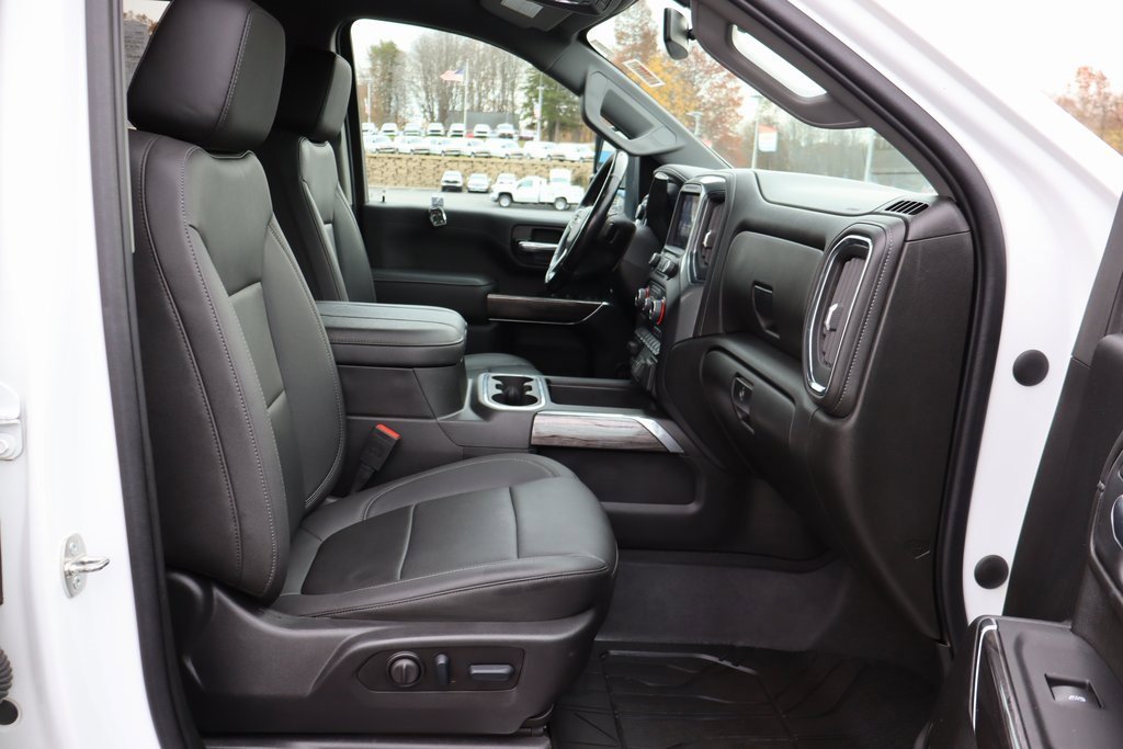 Used 2023 Chevrolet Silverado 3500 LTZ w/ LTZ Convenience Package image 17