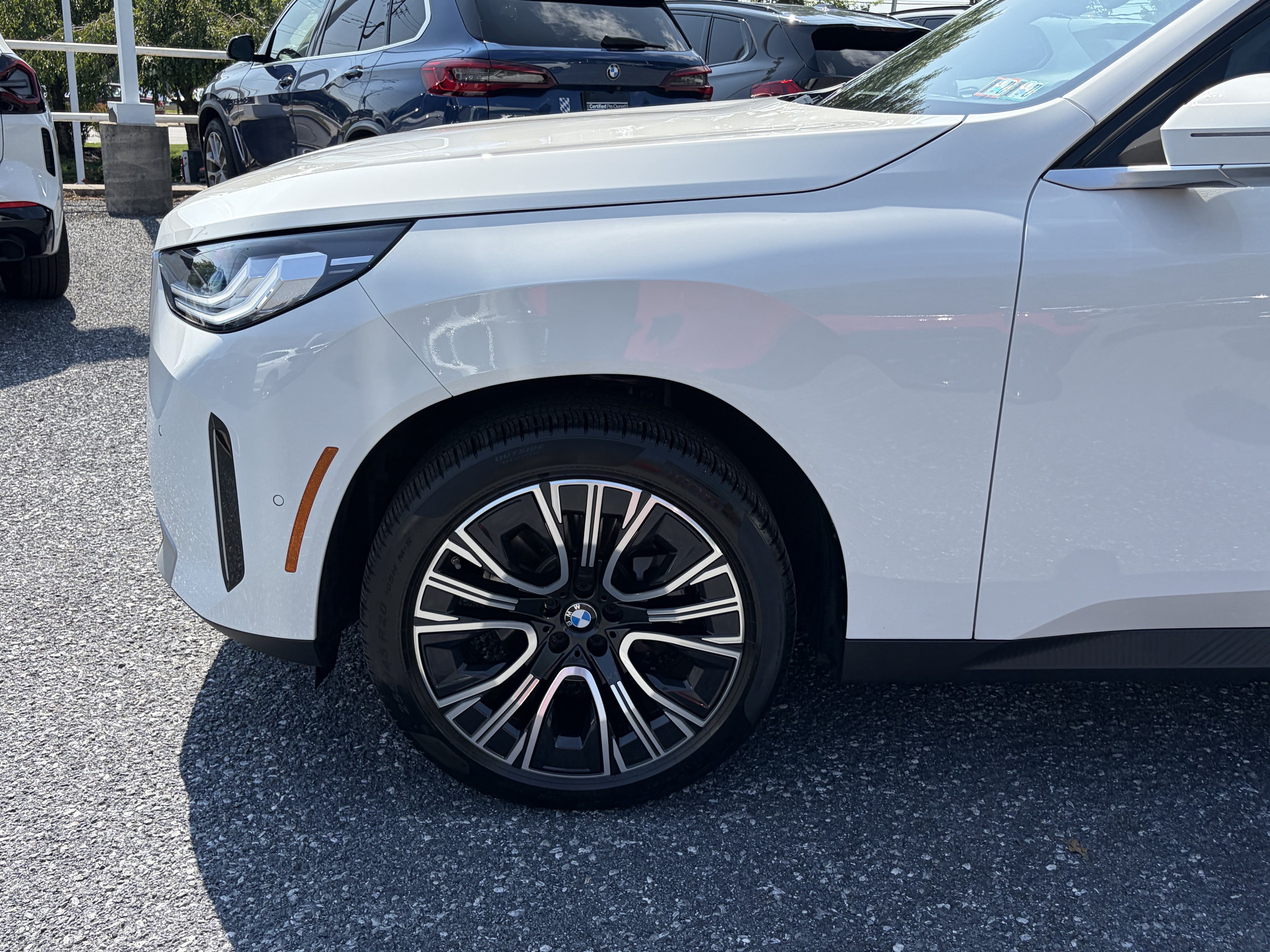 Certified 2025 BMW X3 xDrive30i AWD/4WD image 4