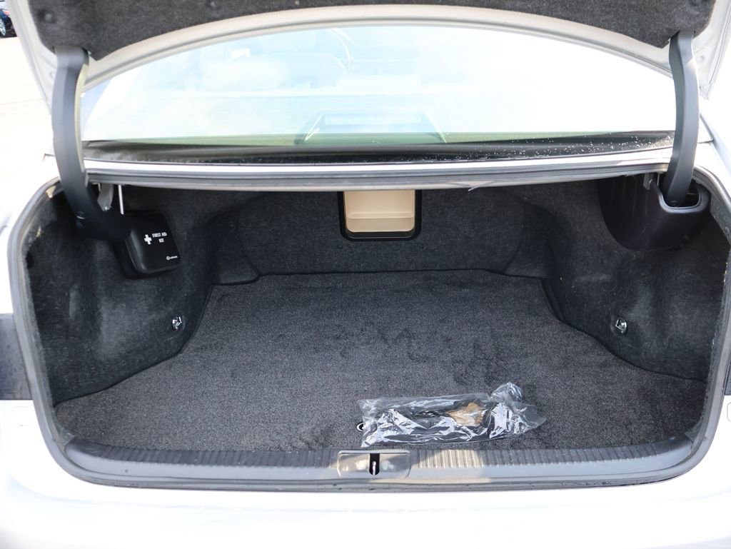 Used 2018 Lexus ES 350 w/ Luxury Package w/Wood Trim FWD image 15