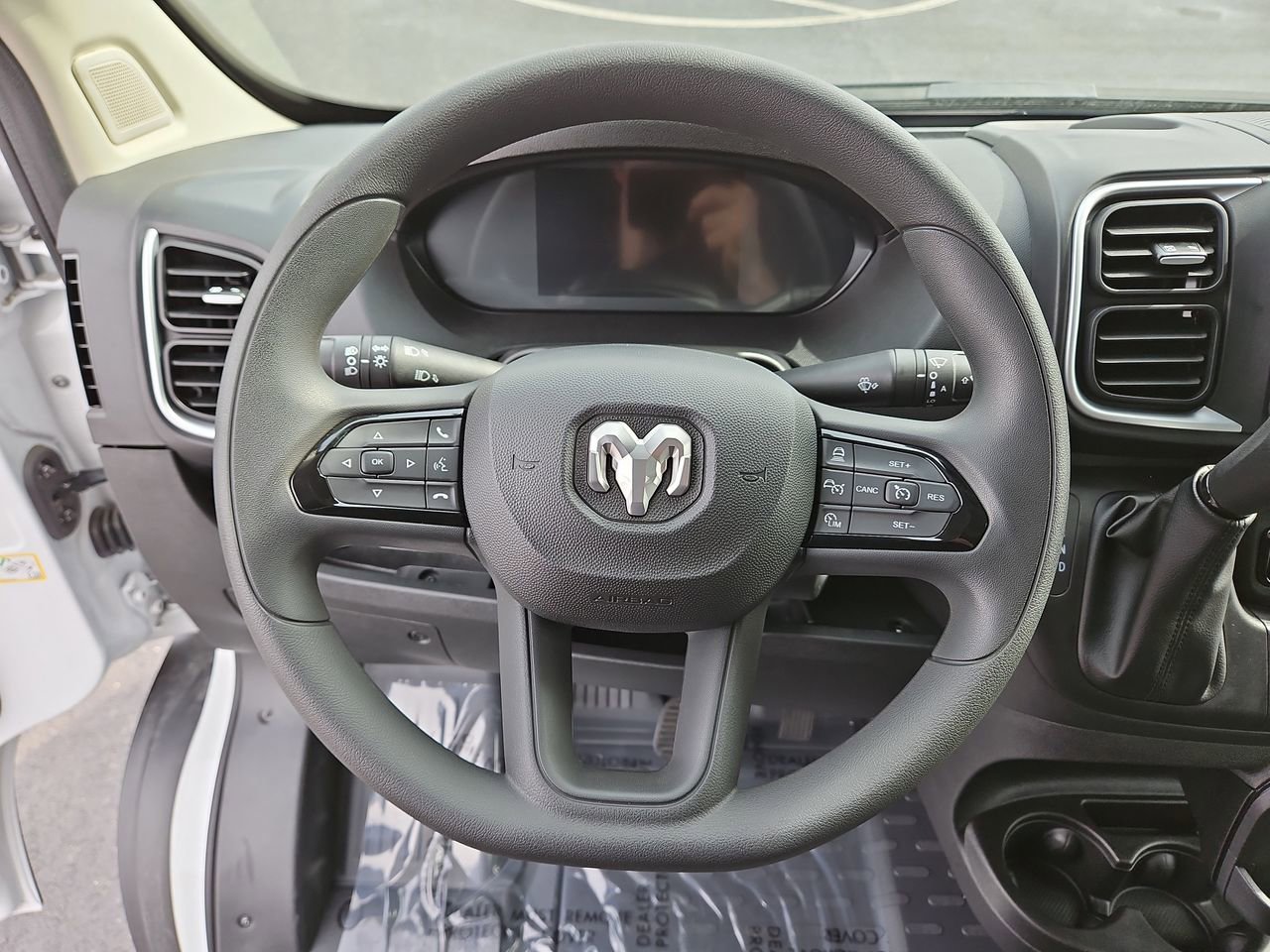 New 2025 RAM ProMaster 2500 w/ Quick Order Package 22G SLT image 15