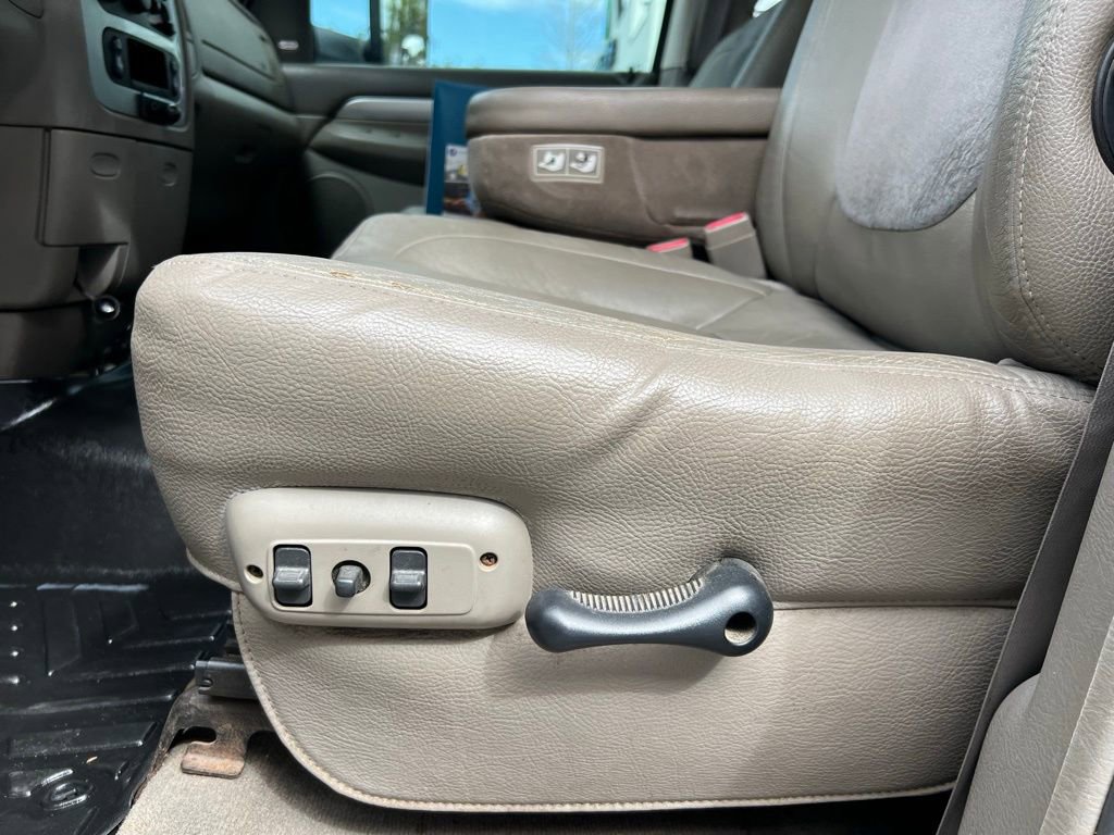 Used 2004 Dodge Ram 3500 Truck ST w/ Trailer Tow Group RWD image 21