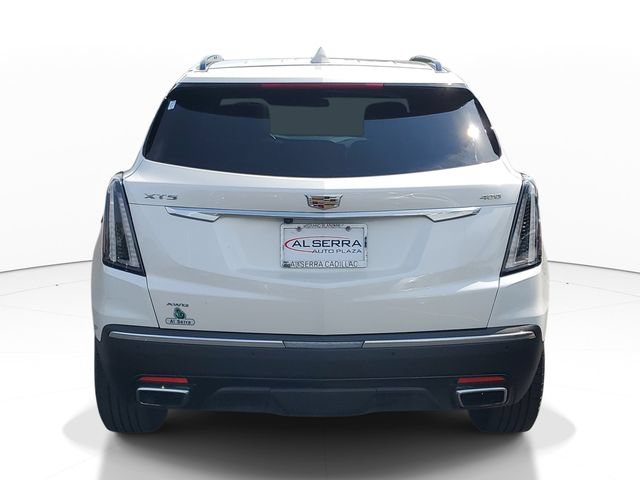 Certified 2024 Cadillac XT5 Sportv w/ LPO, Floor Liner Package AWD/4WD image 3