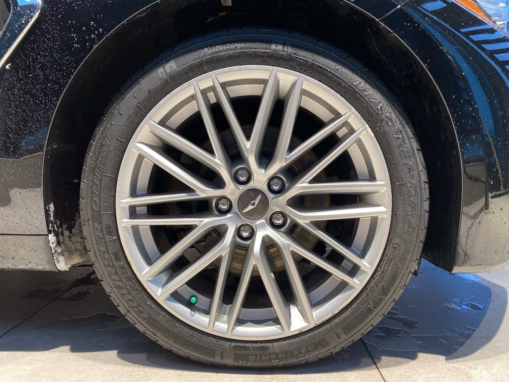 Used 2020 Genesis G70 2.0T image 33