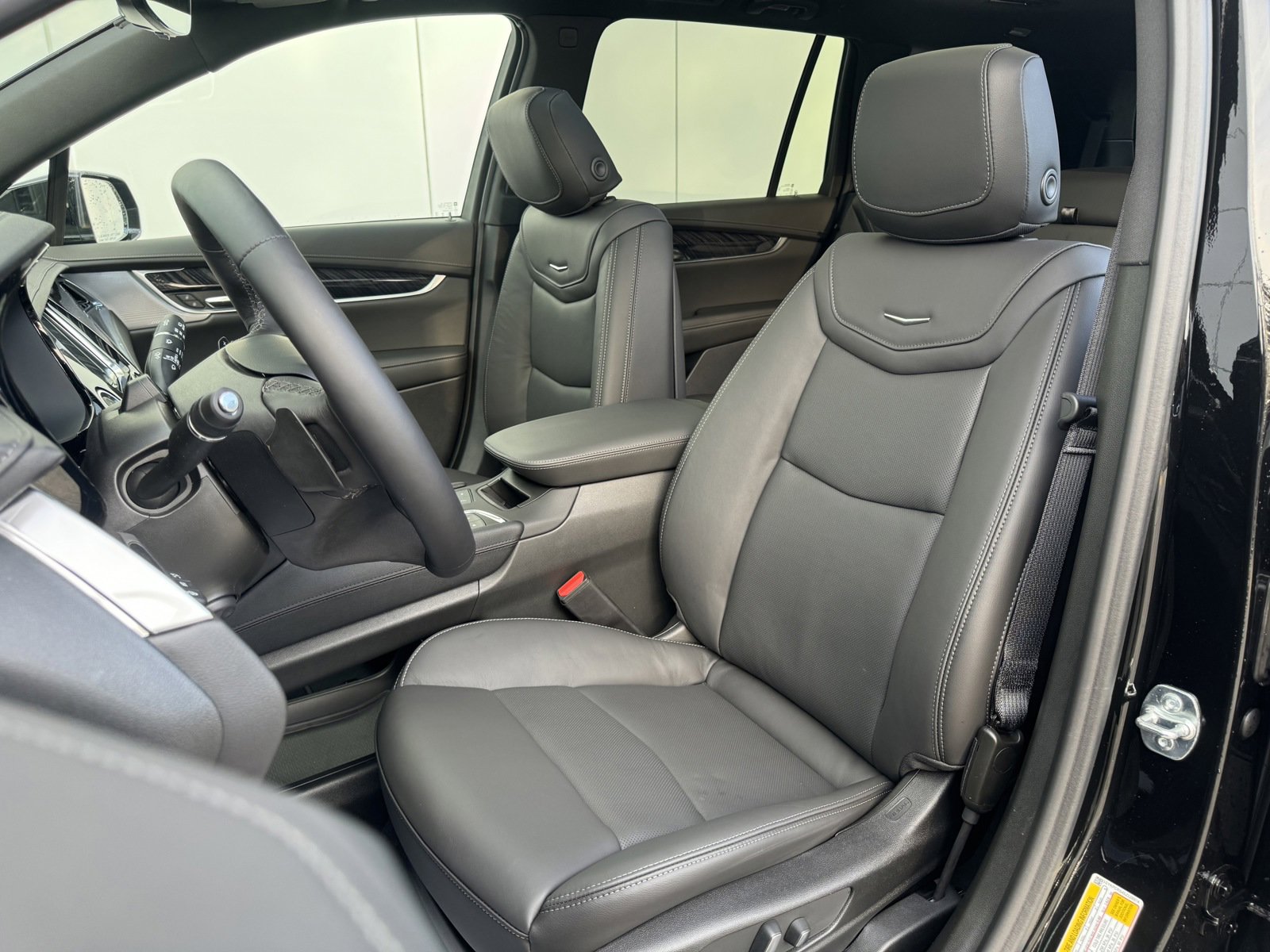 New 2025 Cadillac XT6 Premium Luxury w/ Technology Package image 10