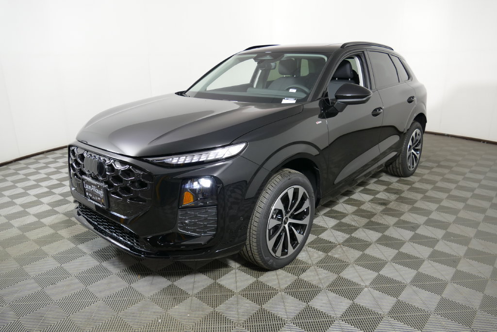 New 2026 Audi Q3 quattro 2.0T AWD/4WD image 7