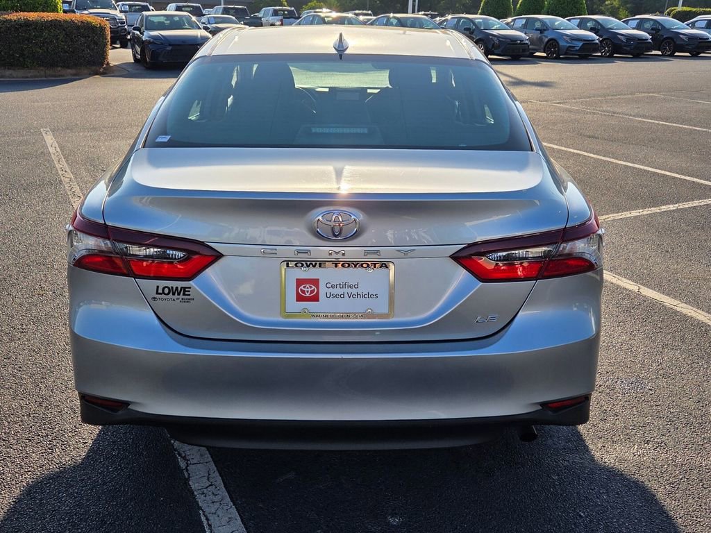 Used 2024 Toyota Camry LE FWD image 10