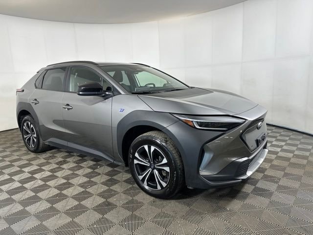 Used 2024 Subaru Solterra Premium image 1