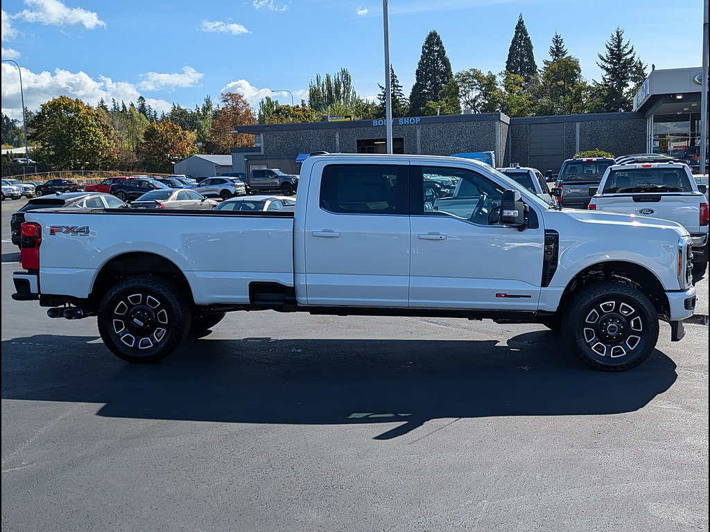New 2027 Ford F350 Platinum AWD/4WD image 4