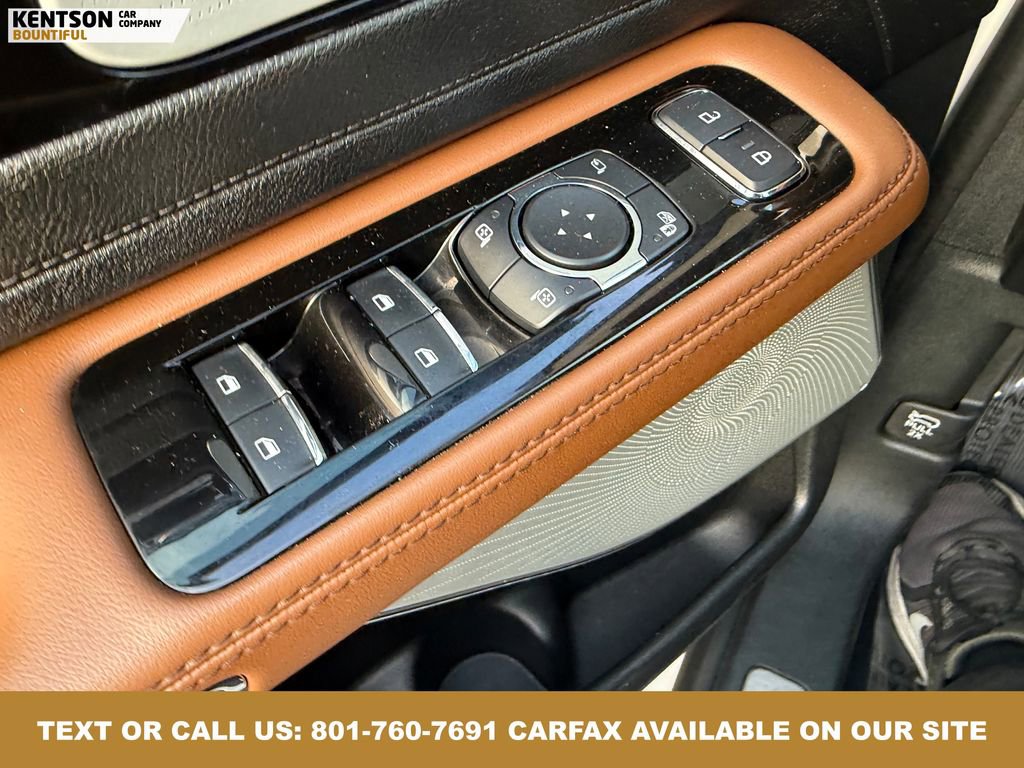 Used 2023 Lincoln Aviator Reserve w/ Equipment Group 201A image 23