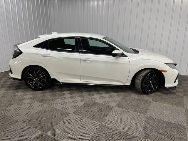 Used 2017 Honda Civic Sport image 2