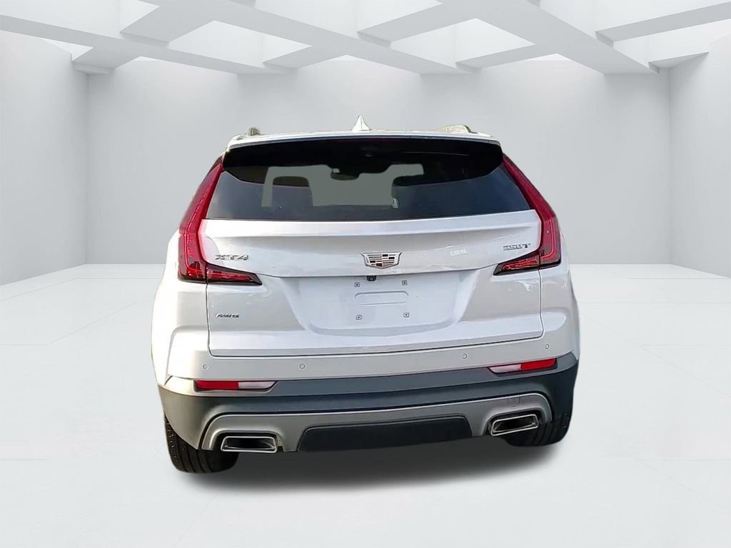 Used 2022 Cadillac XT4 Premium Luxury w/ Enhanced Visibility Package image 6