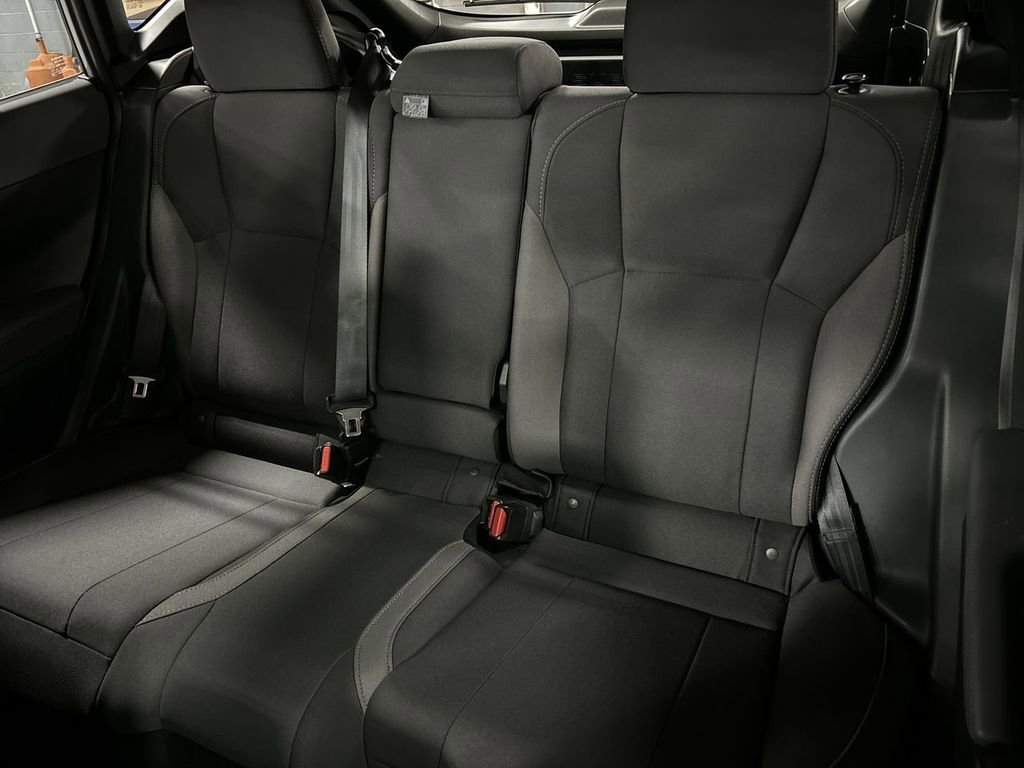 Certified 2025 Subaru Crosstrek 2.0i Premium image 23