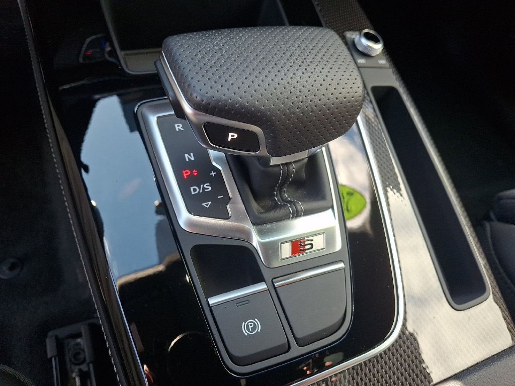 Used 2024 Audi SQ5 Premium Plus AWD/4WD image 16