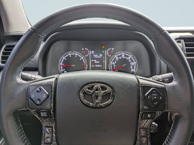 Used 2021 Toyota 4Runner Venture w/ Moonroof Package AWD/4WD image 30