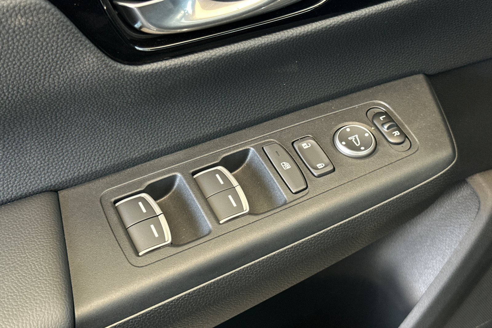 New 2027 Honda CR-V Sport Touring image 12