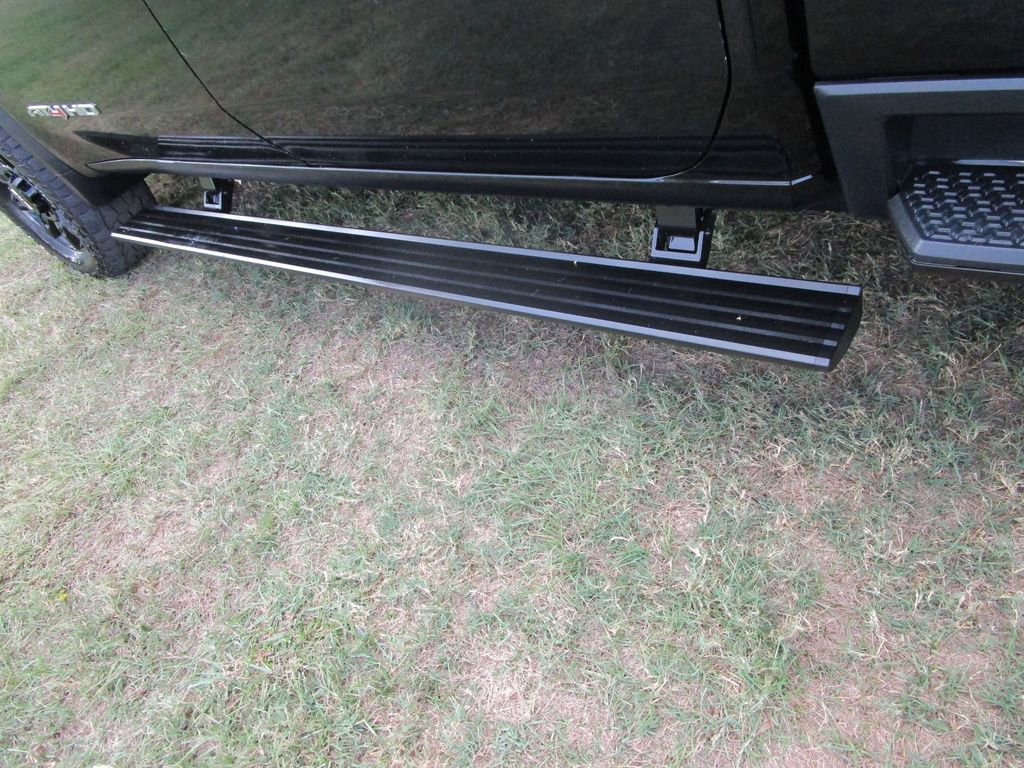 Used 2024 GMC Sierra 2500 AT4 w/ AT4 Premium Plus Package image 18