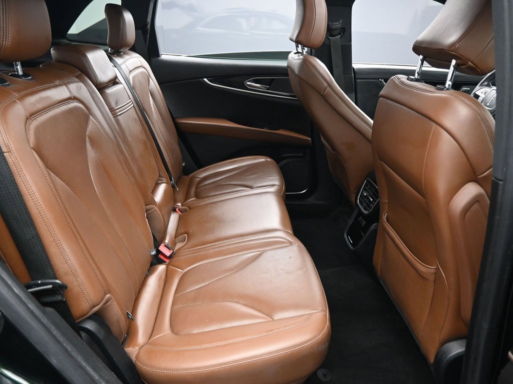 Used 2021 Lincoln Nautilus Reserve w/ Cargo Utility Package image 32