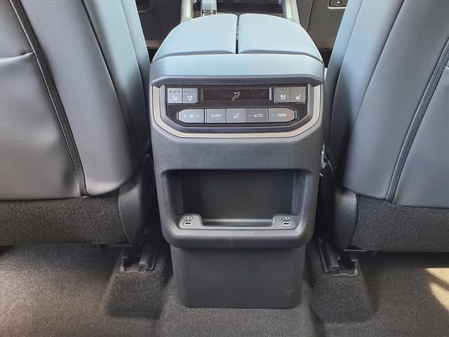 New 2026 Lexus TX 500h AWD image 30